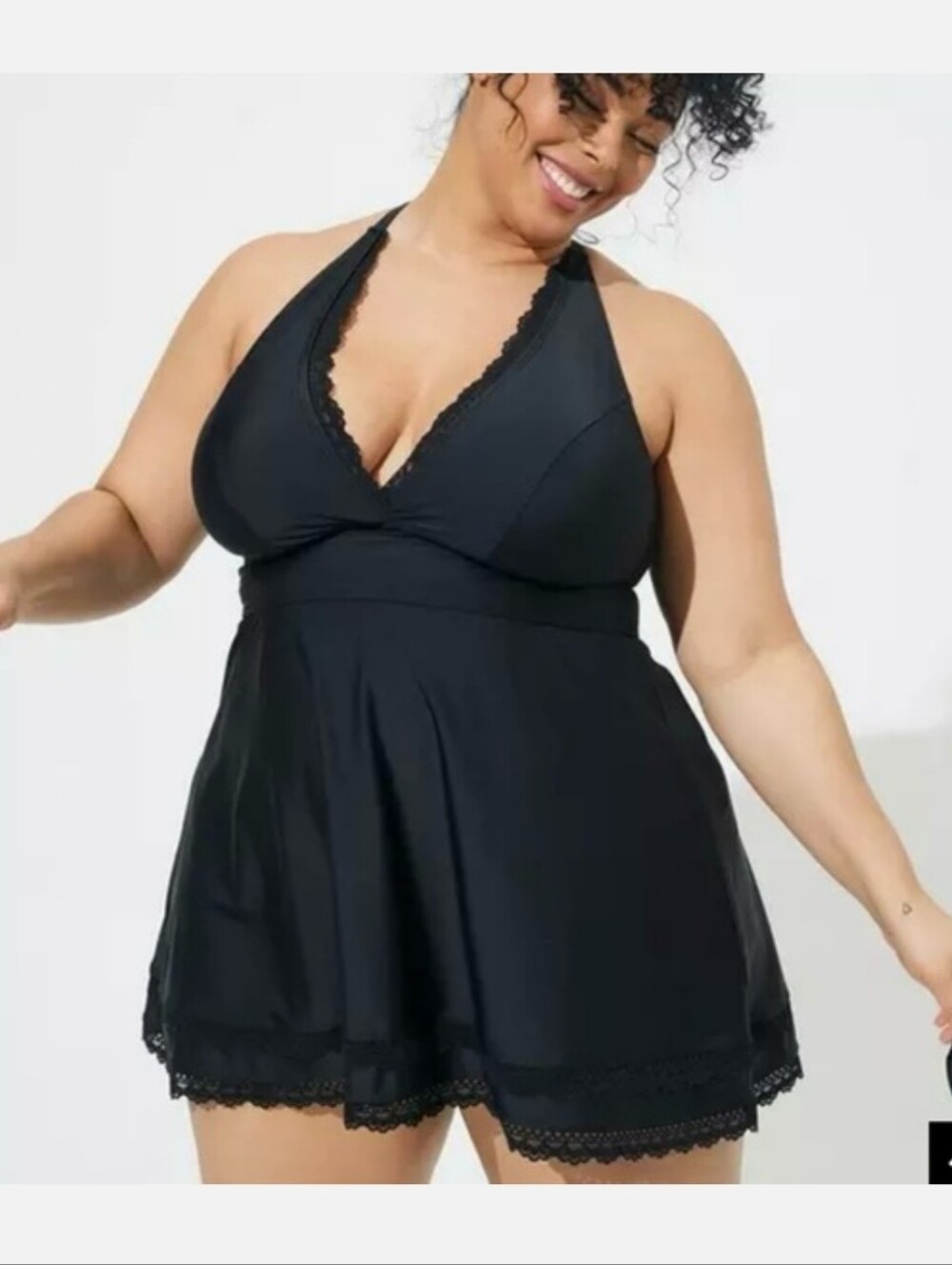 NWT Torrid Mid Coverage Lightly Lined Wire Free Swim Dress Black Size 1 Swimsuit